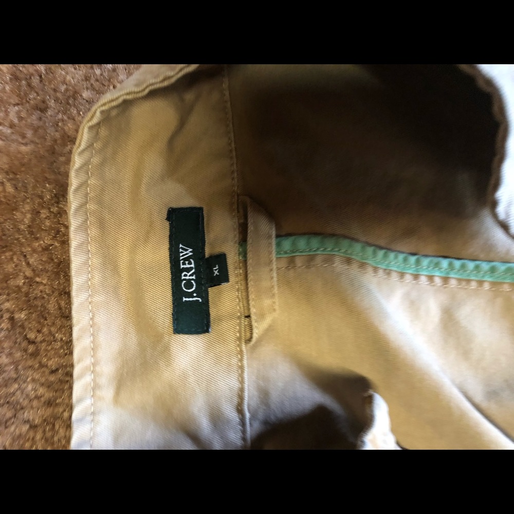 Men’s J Crew XL jacket.